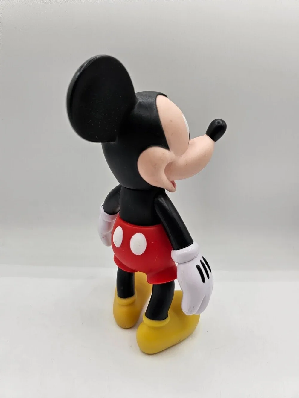 Disney Parks Mickey Mouse Hard Plastic Poseable Toy Classic Outfit 7”